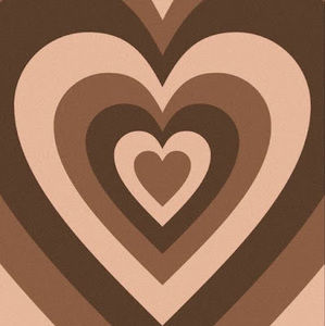 Meet your Posher, Emilia